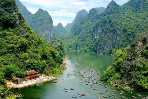 Hoa Lu - Trang An - Mua Cave with Lunch & Limousine bus