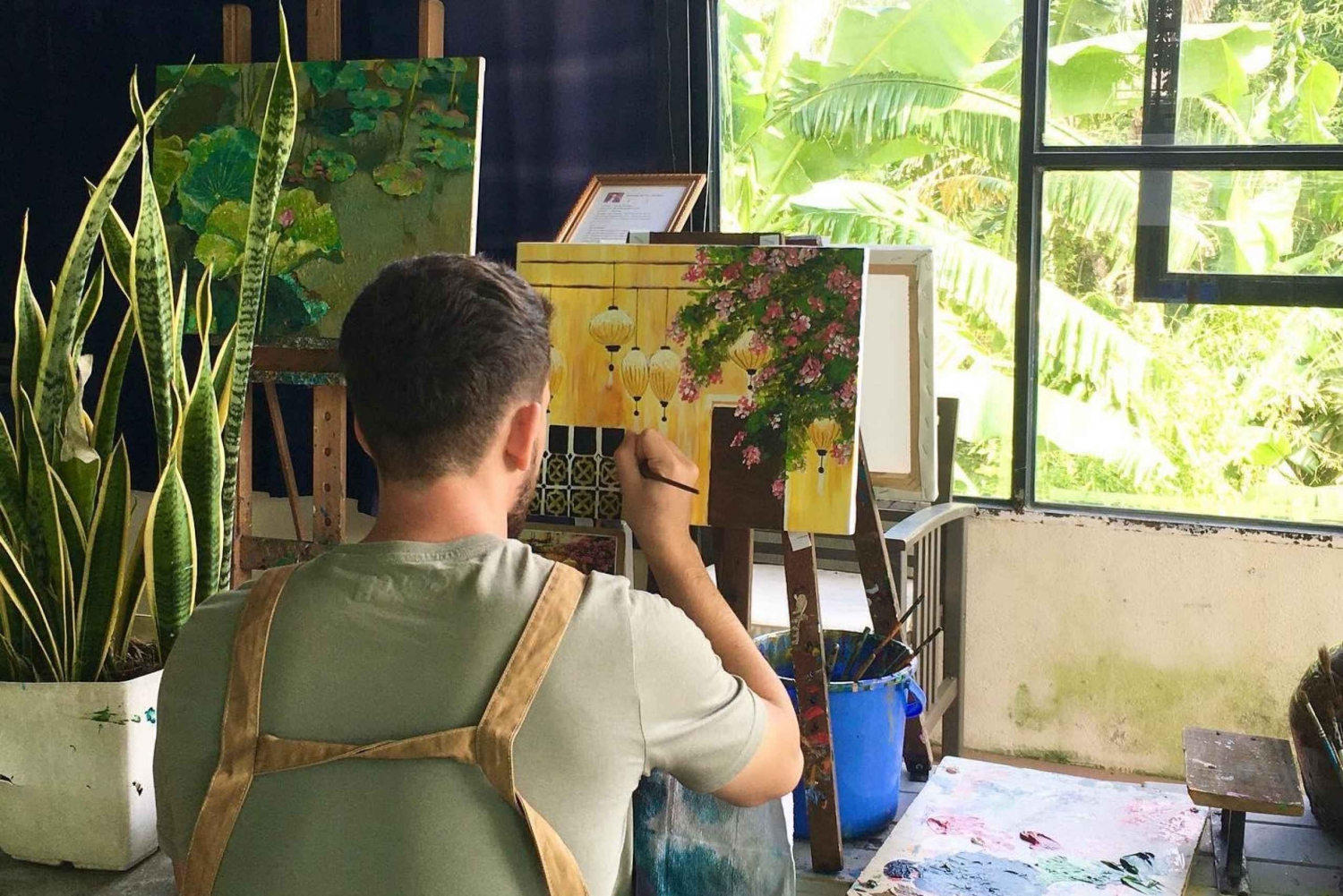 Hoi An : 2 heures de cours de peinture avec un artiste local dans le vieux quartier
