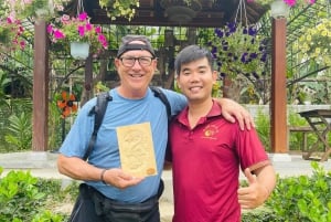 Hoi An: Wood Carving Class with Village Master Artisan