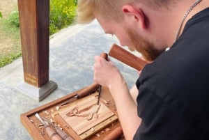 Hoi An: Wood Carving Class with Village Master Artisan