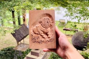 Hoi An: Wood Carving Class with Village Master Artisan