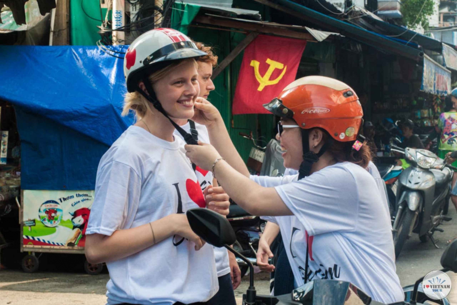 Hoi An: 6-hour Sunrise Tour By Scooter