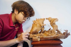 Hoi An Handicraft Workshop: Statue Wood Carving