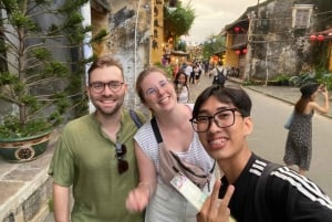 Città antica di Hoi An - Tour guidato a piedi gratuito con guida locale