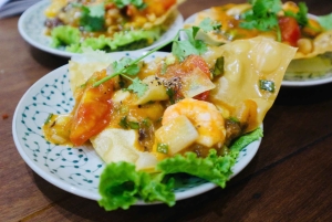 Hoi An: tour guiado pela cidade antiga com comida e karaoke