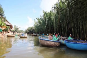 Hoi An: Przejażdżka łodzią bambusową po lesie kokosowym Bay Mau