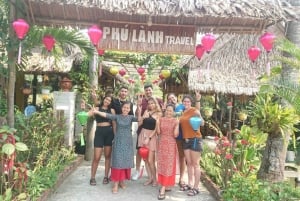 Hoi An: Korbboot-Tour mit Laternenbasteln und Kochkurs