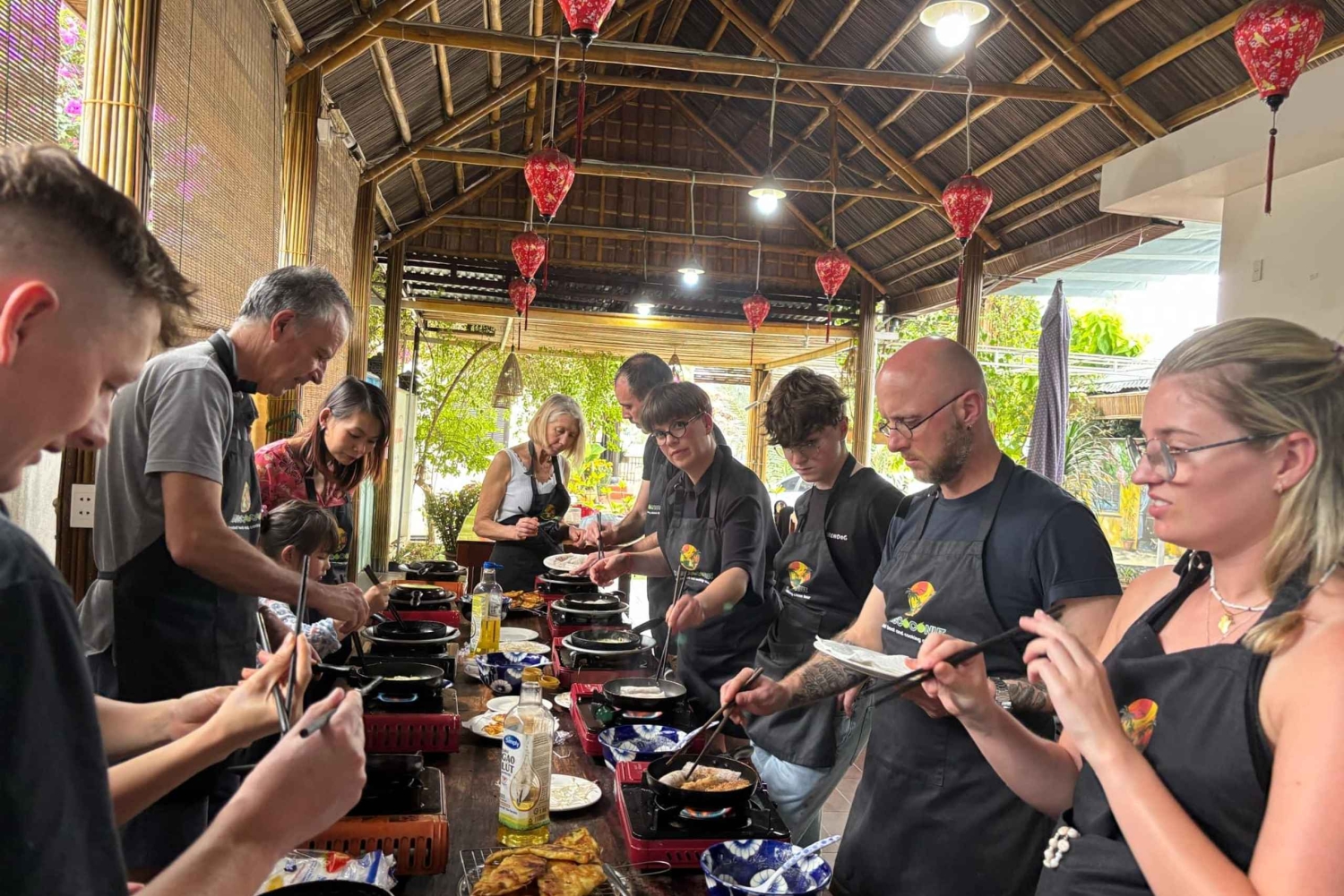 Hoi An: Korg båtresa, matlagningskurs av Hangcoconut