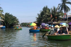 Hoi An: Hoi Hoi: Koriveneajelu kookospähkinämetsässä