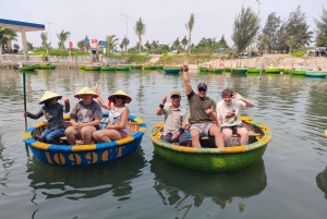 Hoi An - Korgbåtstur Korg båtresa i kokosnötskogen