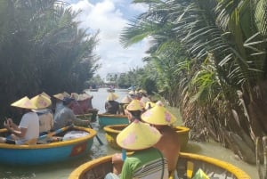 Hoi An: Hoi Hoi: Koriveneajelu kookospähkinämetsässä