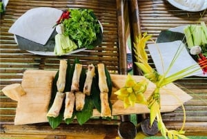 Hoi An: tour en barco con fabricación de linternas y clase de cocina