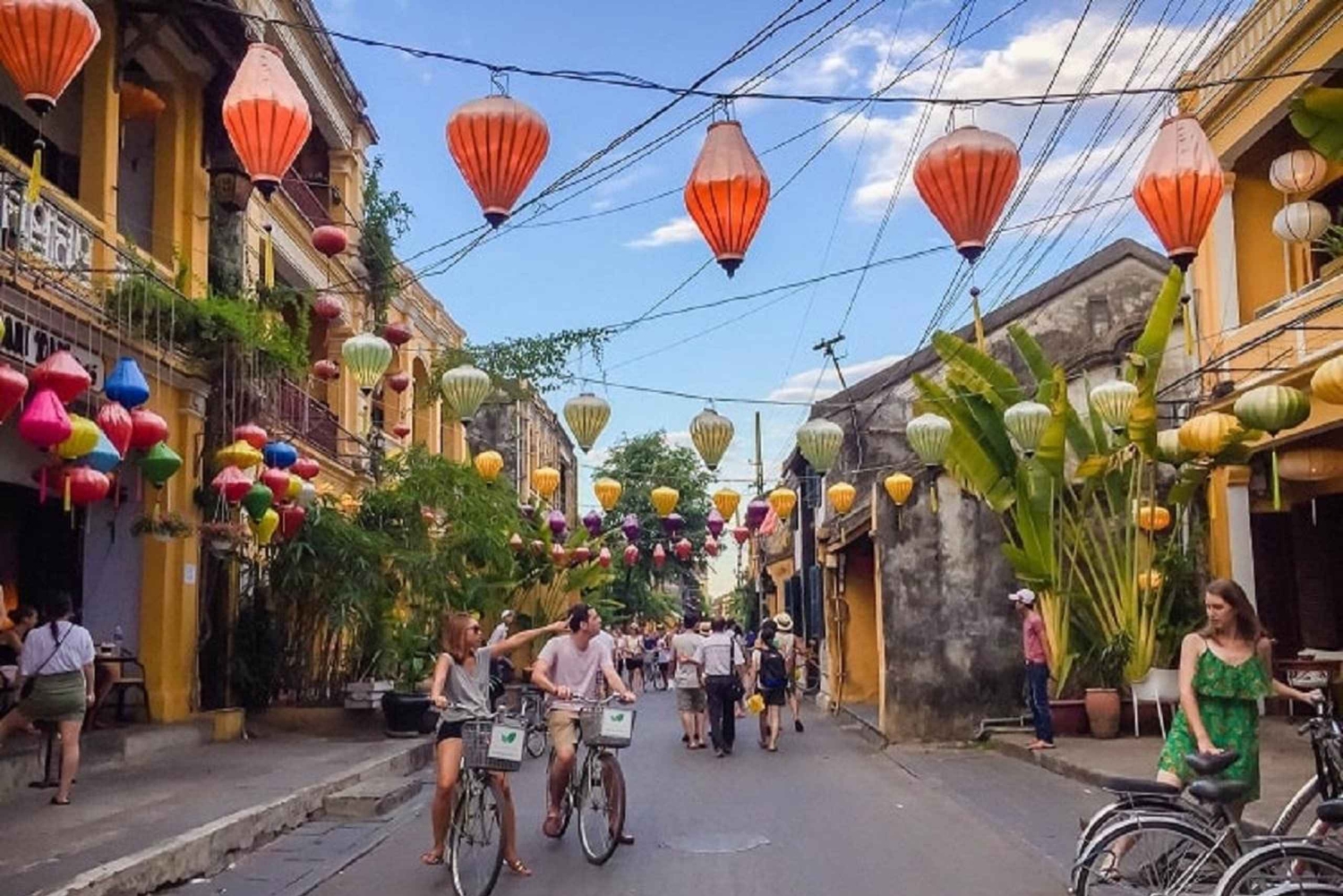 Hoi An: Cam Thanh & Tra Que Guided Bike Tour with Lunch