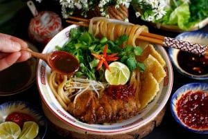 Hoi An: Stadsvandring med båttur och utsläpp av blomlyktor