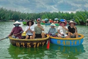 Hoi An: Passeio de barco com cestos de cocos por Hangcoconut