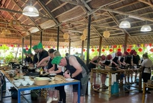 Hoi An : Cours de cuisine, pêche au crabe, bateau-panier, visite du marché