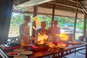 Hoi An: Vietnamese Cooking Class with Local Chef