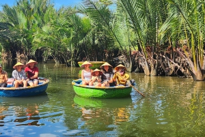 Lekcja gotowania w Hoi An z targiem i wycieczką łodzią z bambusowymi koszami