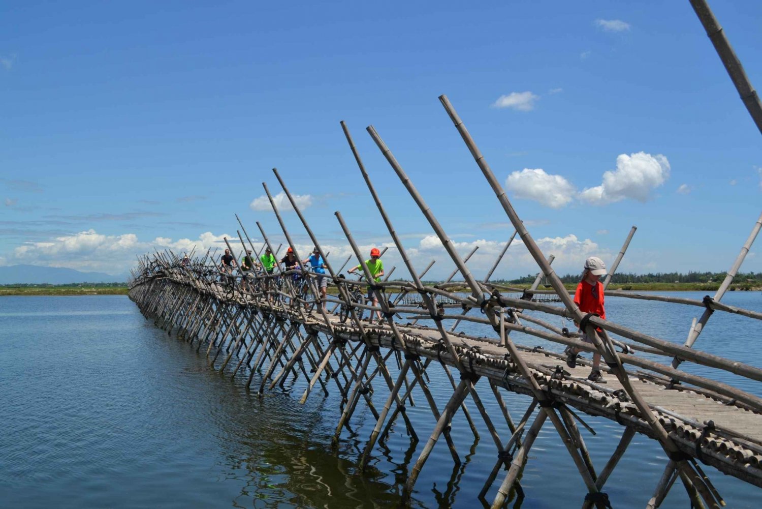 Hoi An Countryside full day: 23 Km Small Group Bicycle Tour