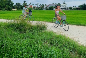 Hoi An: Fietsen - Buffalo rijden en kokosboottocht met maaltijd