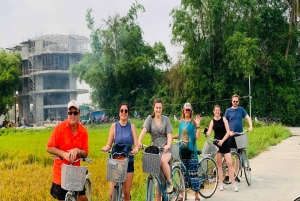 Hoi An: Fietsen - Buffalo rijden en kokosboottocht met maaltijd