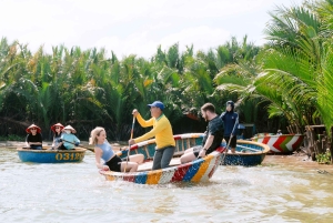 Hoi An: Fietsen - Buffalo rijden en kokosboottocht met maaltijd