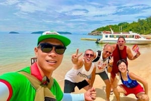 Hoi An/Da Nang: Cham Island & Snorkeling with tropical fish