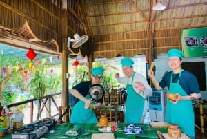 Hoi An/Da Nang: Vegetarische kookles & boottocht met mandjes