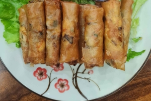 Hoi An/Da Nang: Clase de cocina vegetariana y paseo en barco con cestas