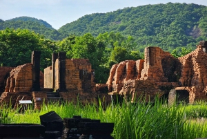 Hoi An: My Son heiligdom rondleiding in de vroege ochtend