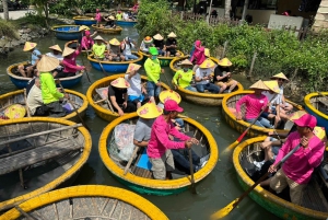 Hoi An: Bamboo Basket Boat Experience on Thu Bon River