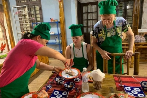 Hoi An: Vegetarian Cooking Class and Basket Boat Tour