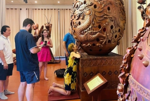 Hoi An Handicraft Workshop: Statue Wood Carving