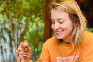 Hoi An Handwerkplaats: Beeldje Houtsnijwerk