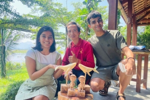 Hoi An Handwerkplaats: Beeldje Houtsnijwerk