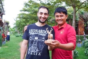 Hoi An Handwerkplaats: Beeldje Houtsnijwerk