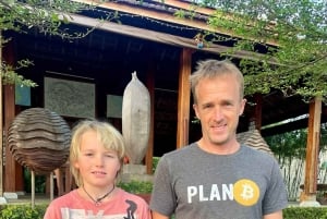 Hoi An Handwerkplaats: Beeldje Houtsnijwerk