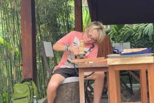 Hoi An Handwerkplaats: Beeldje Houtsnijwerk