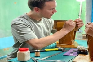 Hoi An: Verksted for håndlaget lærhåndverk (startkurs)