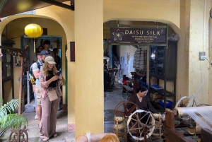 Hoi An Old Town Walking Tour – Small Group with Local Guide