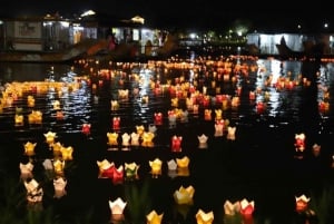 ホイアン：夜のホアイ川ボート ツアーとランタン流し