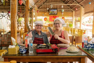 Hoi An: Lanterneworkshop og madlavningskursus med kokosbåd