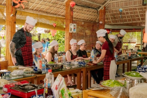 Hoi An: Lanterneworkshop og madlavningskursus med kokosbåd