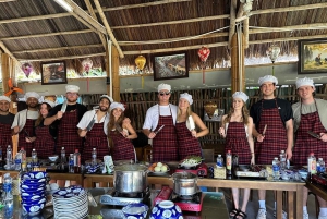 Hoi An: Lanterneworkshop og madlavningskursus med kokosbåd