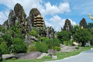 Hoi An : Montagnes de marbre, Bouddha de la Vierge et grotte d'Am Phu