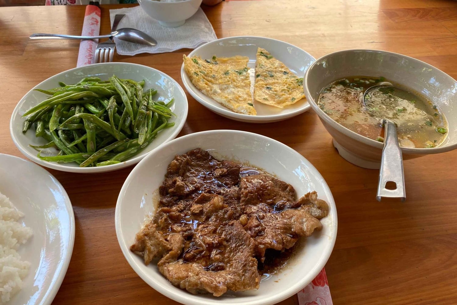 Hội An: My Søn pyhäkkö ja Thu Bón jokiristeily