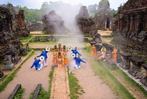 Hội An: My Søn pyhäkkö ja Thu Bón jokiristeily