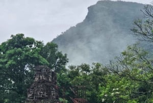 ホイアン：ミーソン聖地の早朝訪問と朝食