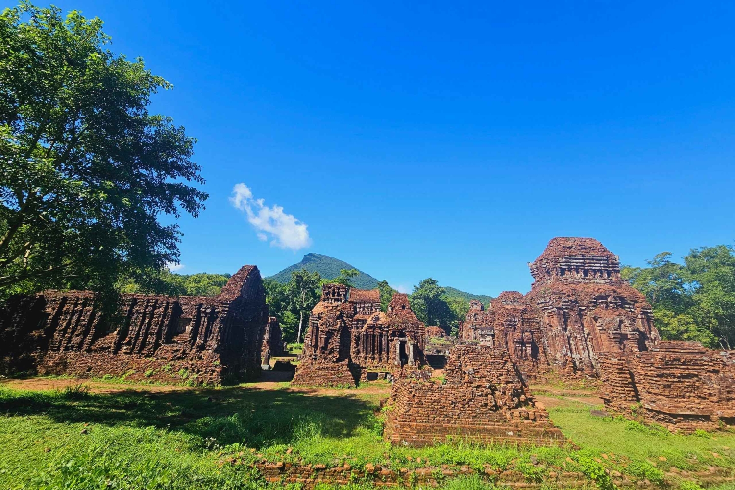 Hoi An: tour guidato del santuario di My Son con tour in barca