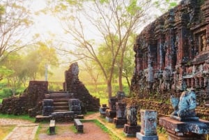 Hoi An : visite du sanctuaire de My Son et atelier de poterie de Thanh Ha
